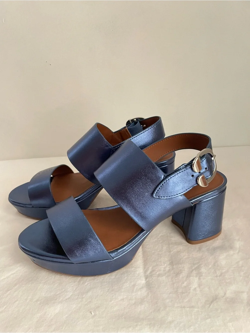 Aerosoles Camera Metallic Blue Block Heel Platform Sandals 8